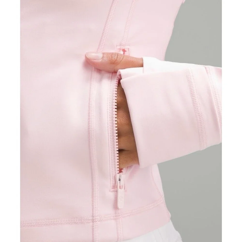 NWT Lululemon Define Cropped Jacket Nulu Strawberry Milkshake Size 6,10 - Picture 5 of 10